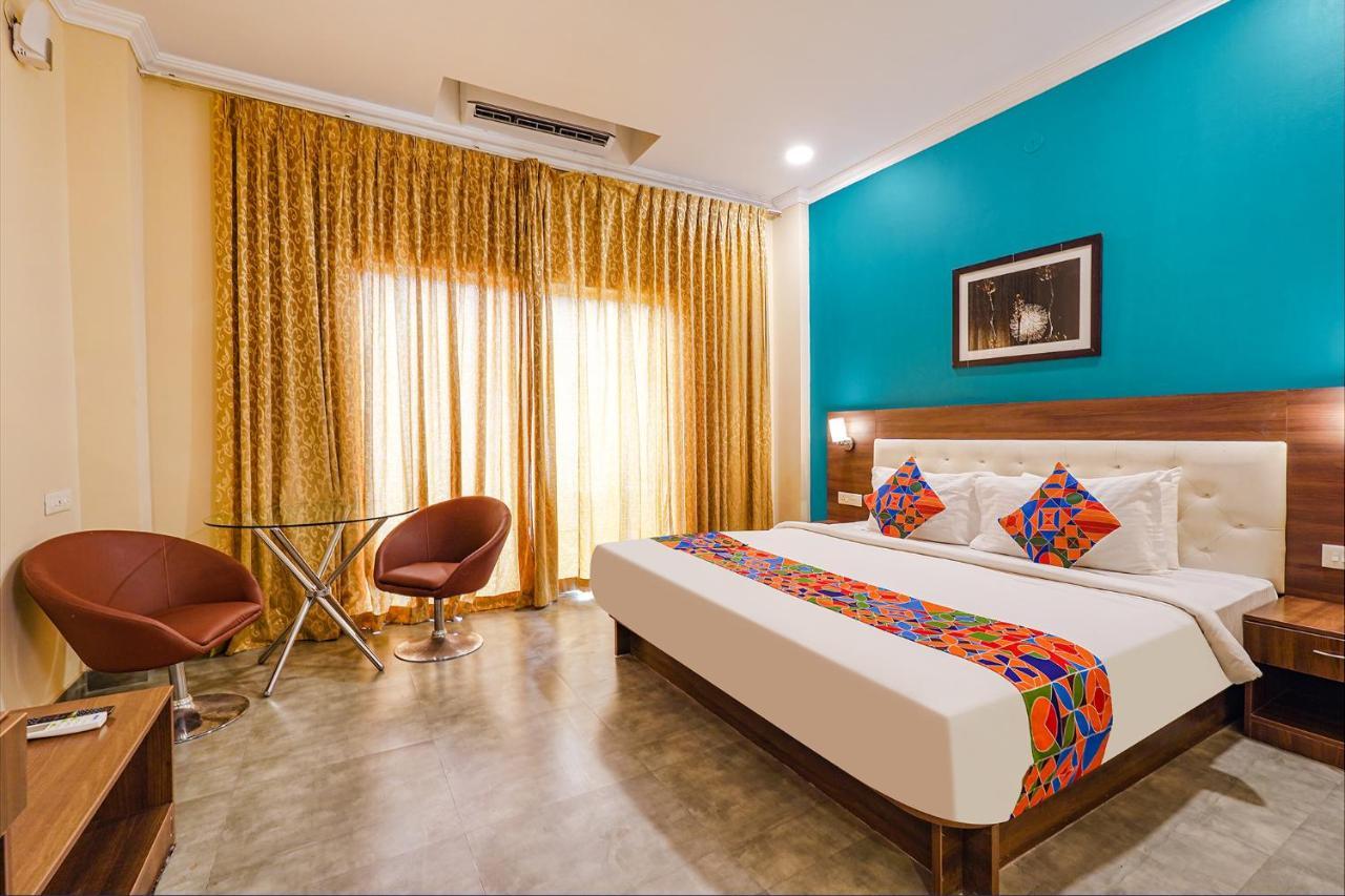 Fabhotel Chris - Nr Vydehi Hospital バンガロール エクステリア 写真
