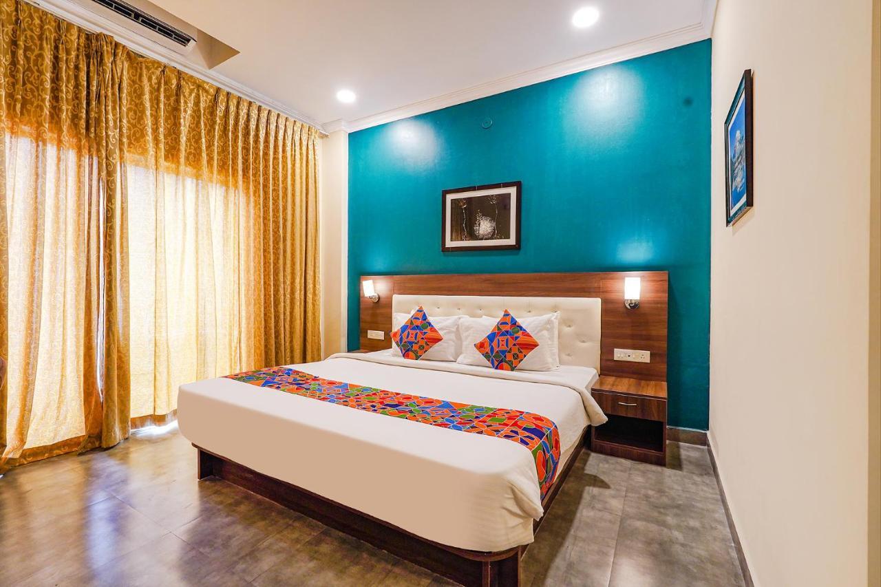 Fabhotel Chris - Nr Vydehi Hospital バンガロール エクステリア 写真