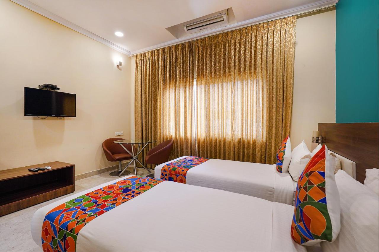 Fabhotel Chris - Nr Vydehi Hospital バンガロール エクステリア 写真
