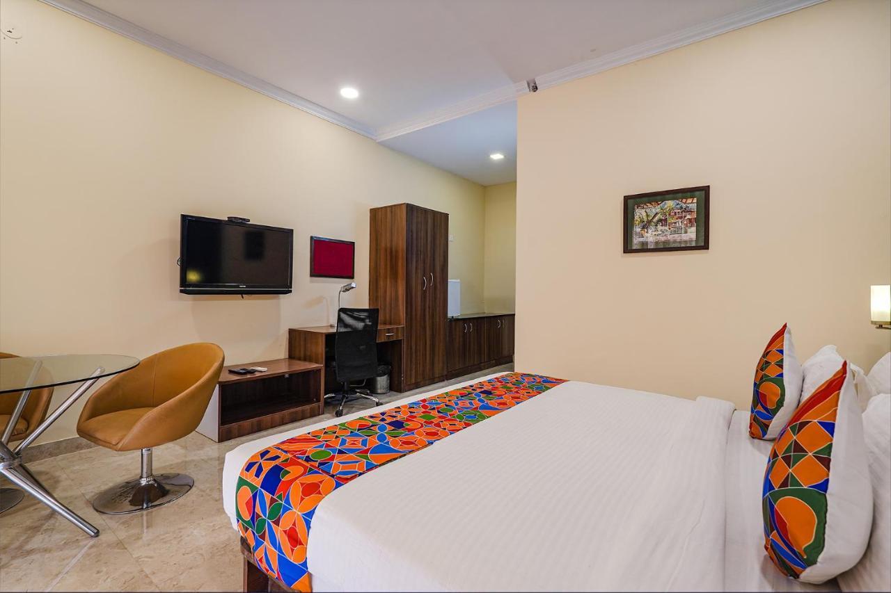 Fabhotel Chris - Nr Vydehi Hospital バンガロール エクステリア 写真